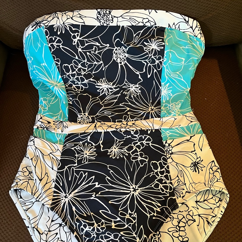 Anne Cole one piece swimsuit size 10 navy/turquoise